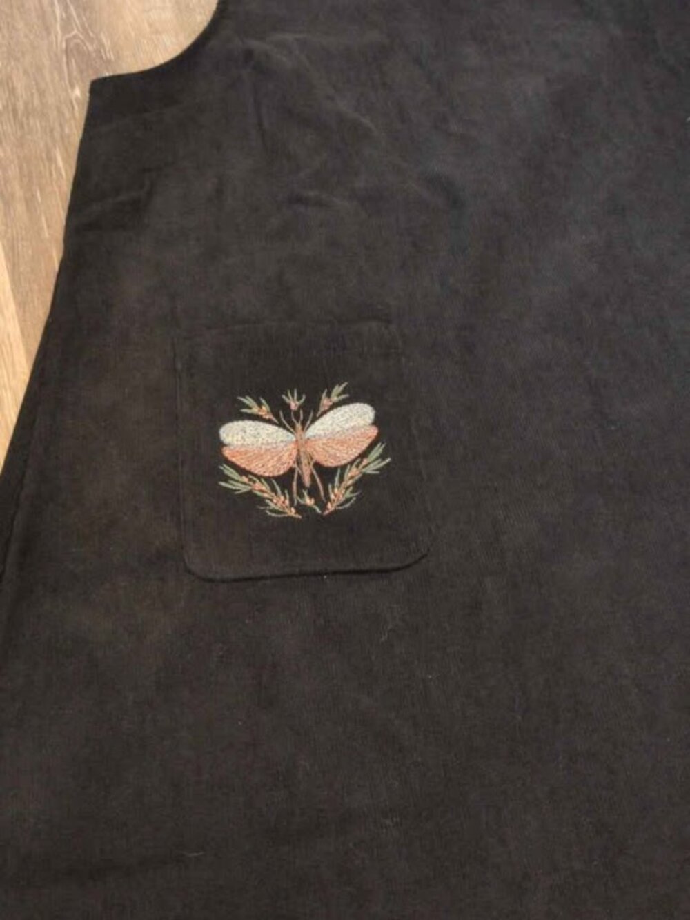 Disturbia Black Corduroy Pinafore Dress Embroidered Pockets size us 16 new - Picture 4 of 6